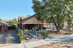 3521 Ave Ave E, Fort Worth, TX 76105 - Photo 2