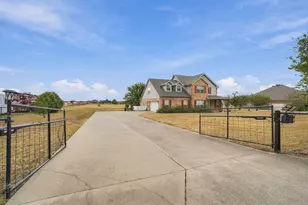 1865 Old Maypearl Rd, Waxahachie, TX 75167 - Photo 4