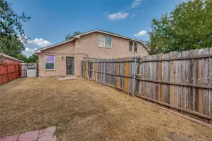 518 Monarch Dr, Lancaster, TX 75146 - Photo 24