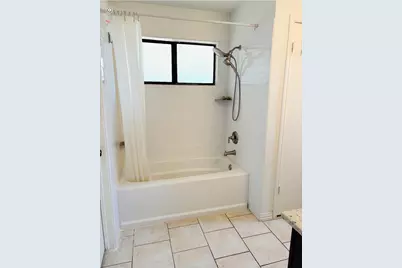 1746 Clarendon Drive, Lewisville, TX 75067 - Photo 10