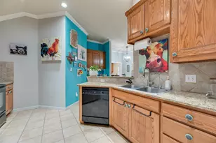 9032 Racquet Club Dr, Fort Worth, TX 76120 - Photo 10