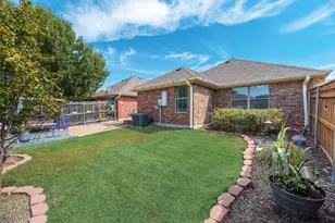 9032 Racquet Club Dr, Fort Worth, TX 76120 - Photo 30