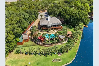 2910 Lakeshore Court, Arlington, TX 76013 - Photo 2