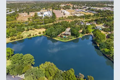 2910 Lakeshore Court, Arlington, TX 76013 - Photo 4
