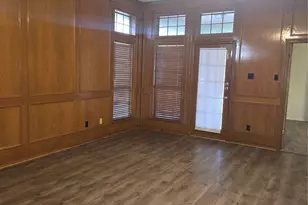 108 Tara Cir, Lancaster, TX 75146 - Photo 4