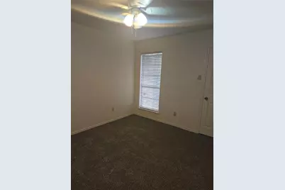 108 Tara Circle, Lancaster, TX 75146 - Photo 6