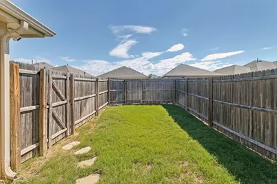 5809 Wake Robin Drive, Fort Worth, TX 76123 - Photo 24