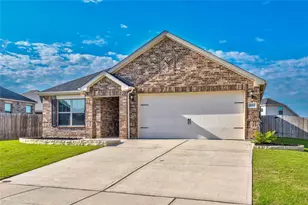 4014 Lakeview Dr, Sanger, TX 76266 - Photo 2