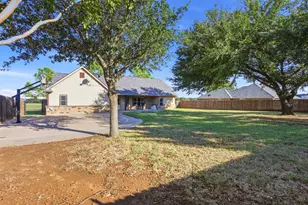 207 Dennis Rd, Lipan, TX 76462 - Photo 32