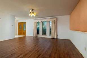 3804 Wharton Dr, Fort Worth, TX 76133 - Photo 8