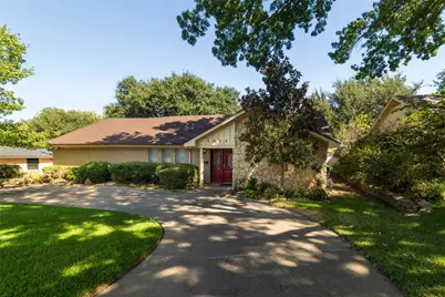 3804 Wharton Drive, Fort Worth, TX 76133 - Photo 4