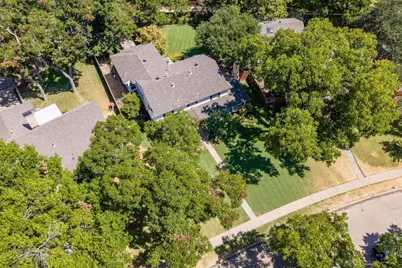 9908 Robin Hill Lane, Dallas, TX 75238 - Photo 8