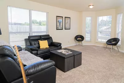 5025 Strummer Drive, North Richland Hills, TX 76180 - Photo 10