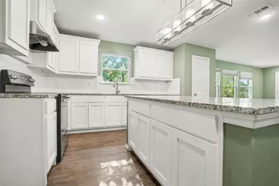 1634 E Missouri Avenue, Dallas, TX 75216 - Photo 16