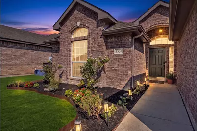 4533 Summerbrook Circle, Fort Worth, TX 76137 - Photo 6