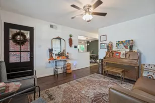 13508 Challaburton Dr, Farmers Branch, TX 75234 - Photo 4