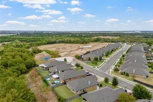 905 Heston Cir, Robinson, TX 76706 - Photo 36