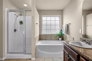 905 Heston Cir, Robinson, TX 76706 - Photo 18