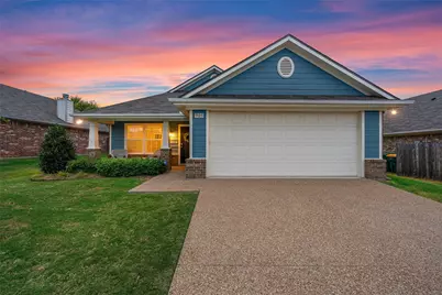 905 Heston Circle, Robinson, TX 76706 - Photo 1