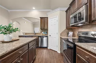 905 Heston Cir, Robinson, TX 76706 - Photo 10