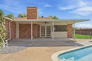 4610 Alamo Ct, Grand Prairie, TX 75052 - Photo 32