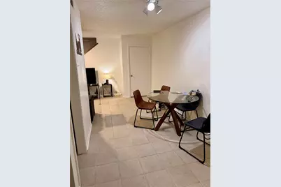 1915 S 10th Street, Waco, TX 76706 - Photo 6