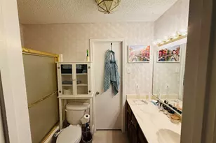 1915 S 10th St, Waco, TX 76706 - Photo 18