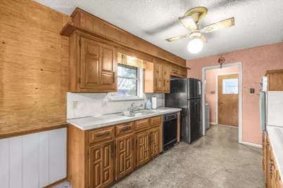 1007 Field Crest Court, Arlington, TX 76012 - Photo 10