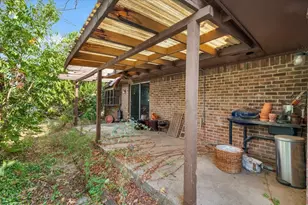 1007 Field Crest Ct, Arlington, TX 76012 - Photo 24