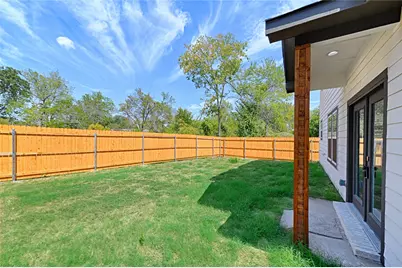 210 Mineral Wells Street #B, Terrell, TX 75160 - Photo 26