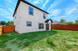 210 Mineral Wells St, Terrell, TX 75160 - Photo 28