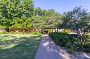 1410 Tanglewood Rd, Abilene, TX 79605 - Photo 2