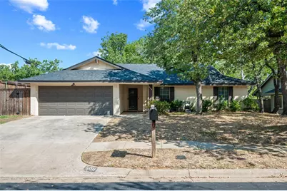 608 Ridgewood Circle, Hurst, TX 76054 - Photo 2