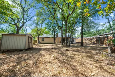 608 Ridgewood Circle, Hurst, TX 76054 - Photo 32