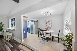 608 Ridgewood Cir, Hurst, TX 76054 - Photo 12