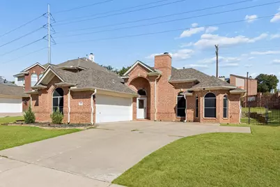 3115 Sandcastle Trail, Arlington, TX 76012 - Photo 2