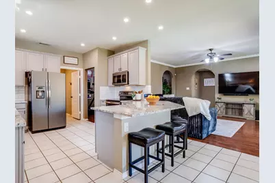 660 Chestnut Lane, Saginaw, TX 76179 - Photo 8