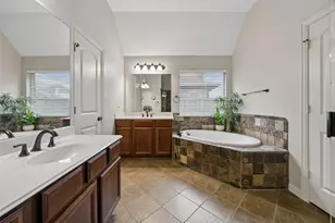 2723 Ponce De Leon, Grand Prairie, TX 75054 - Photo 20