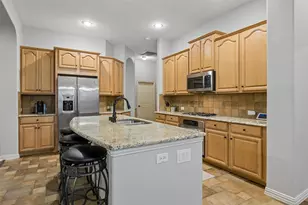 2723 Ponce De Leon, Grand Prairie, TX 75054 - Photo 12