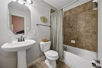2723 Ponce De Leon, Grand Prairie, TX 75054 - Photo 24