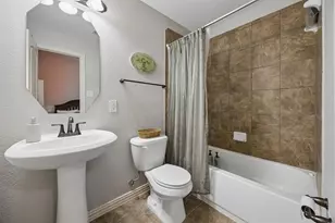 2723 Ponce De Leon, Grand Prairie, TX 75054 - Photo 24