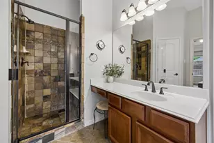 2723 Ponce De Leon, Grand Prairie, TX 75054 - Photo 22