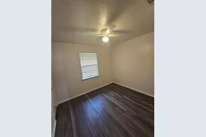 810 Lexington Drive, Lancaster, TX 75134 - Photo 4