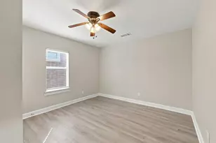 424 W Sears St, Denison, TX 75020 - Photo 24