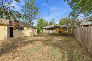 424 W Sears St, Denison, TX 75020 - Photo 34