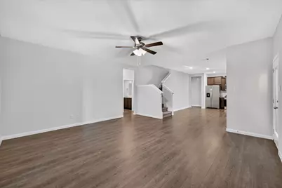 3920 Oak Creek Circle, Denison, TX 75020 - Photo 2