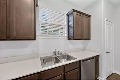 3920 Oak Creek Circle, Denison, TX 75020 - Photo 8