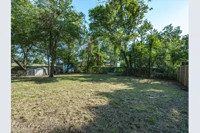 1106 N McKinney Street, Ennis, TX 75119 - Photo 24