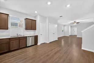3920 Oak Crk Cir, Denison, TX 75020 - Photo 6