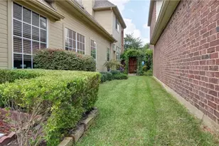 8626 Forest Glen Dr, Irving, TX 75063 - Photo 10